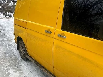 Авто Volkswagen Transporter 2009 № 8456971