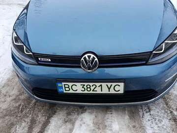 Авто Volkswagen E-Golf 2016 № 8456983
