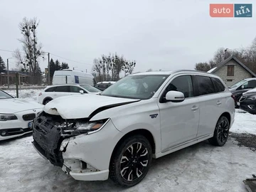 Авто Mitsubishi Outlander 2018 № 8457085