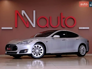 Авто Tesla Model S 2015 № 8457100