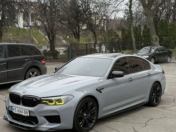 Авто BMW M5 2018 № 8457438