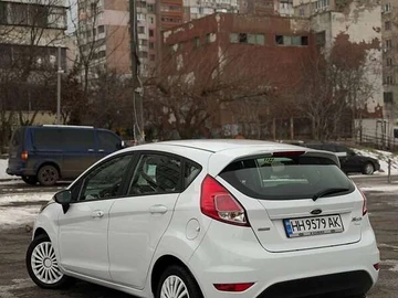 Авто Ford Fiesta 2015 № 8457745