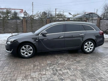 Авто Opel Insignia 2014 № 8457829