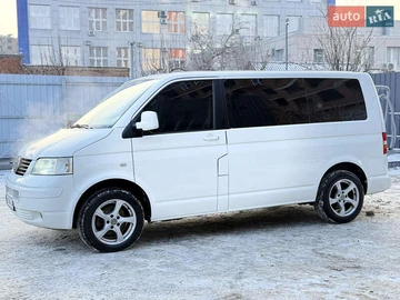 Авто Volkswagen Transporter 2009 № 8457885