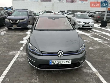 Авто Volkswagen E-Golf 2019 № 8457980