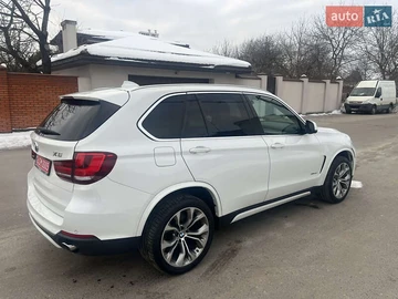 Авто BMW X5 2017 № 8458102