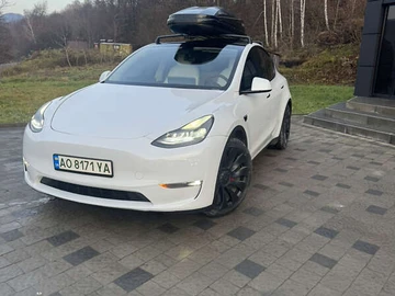 Авто Tesla Model Y 2022 № 8458143