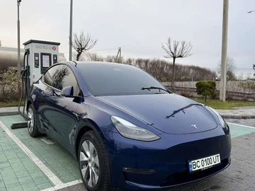 Авто Tesla Model Y 2022 № 8458302