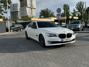 Авто BMW 7 Series 2013 № 8458392