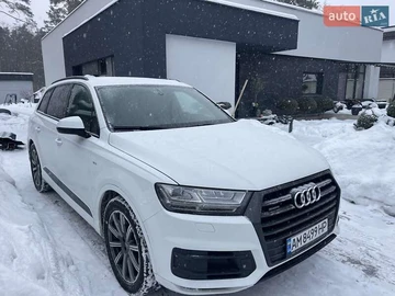 Авто Audi Q7 2018 № 8458396