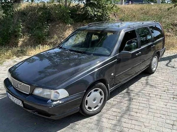 Авто Volvo V70 1999 № 8458402