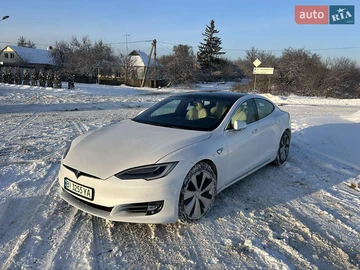 Авто Tesla Model S 2020 № 8458424