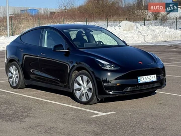 Авто Tesla Model Y 2023 № 8458426