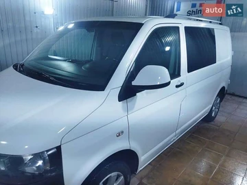 Авто Volkswagen Transporter 2010 № 8458497