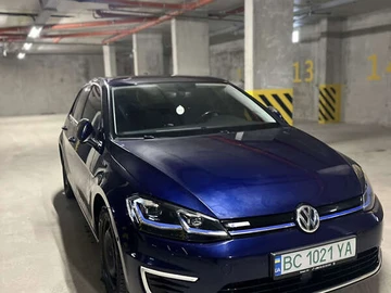 Авто Volkswagen E-Golf 2019 № 8458791