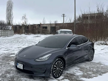 Авто Tesla Model 3 2018 № 8458796