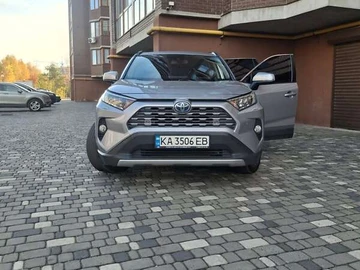 Авто Toyota Rav4 2021 № 8458883