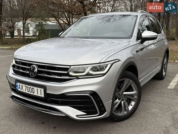 Авто Volkswagen Tiguan 2023 № 8458884