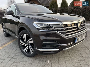 Авто Volkswagen Touareg 2019 № 8458885