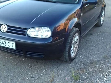 Авто Volkswagen Golf 2000 № 8458953