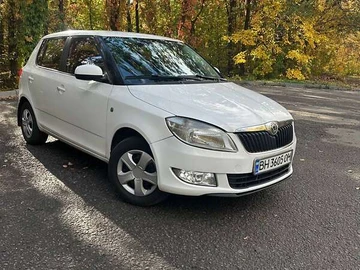 Авто Skoda Fabia 2012 № 8458969