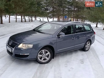 Авто Volkswagen Passat 2010 № 8458980