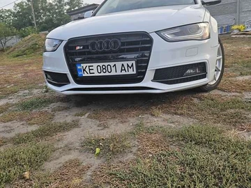 Авто Audi A4 2014 № 8459067
