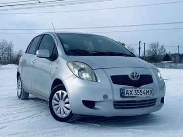 Авто Toyota Yaris 2007 № 8459207