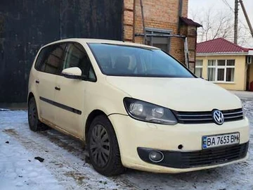 Авто Volkswagen Touran 2012 № 8459229