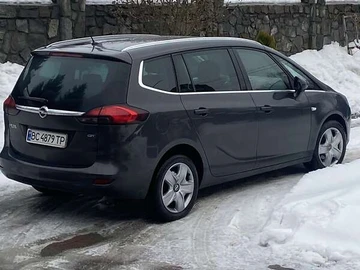 Авто Opel Zafira Tourer 2013 № 8459304