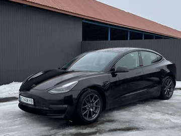 Авто Tesla Model 3 2021 № 8459659