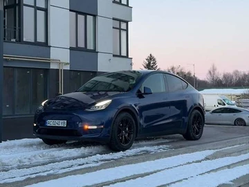Авто Tesla Model Y 2021 № 8459661