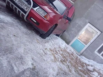 Авто Volkswagen Caddy 1999 № 8459710