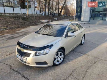Авто Chevrolet Cruze 2015 № 8459732