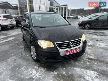 Авто Volkswagen Touran 2007 № 8459879