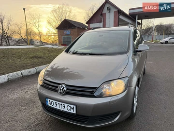 Авто Volkswagen Golf Plus 2012 № 8459936