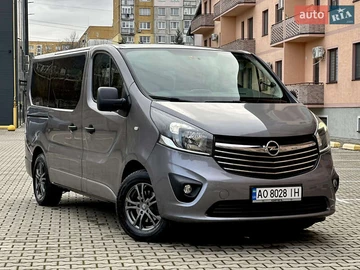 Авто Opel Vivaro 2015 № 8460112