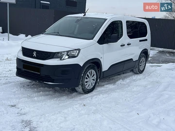 Авто Peugeot Rifter 2022 № 8460129