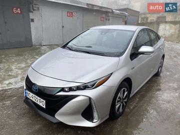 Авто Toyota Prius 2017 № 8460131