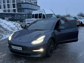 Авто Tesla Model 3 2023 № 8460163