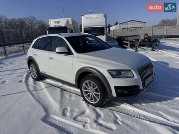 Авто Audi Q5 2016 № 8460168