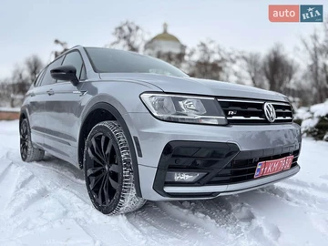 Авто Volkswagen Tiguan 2021 № 8460169