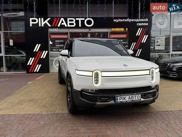 Авто Rivian R1S 2023 № 8460293