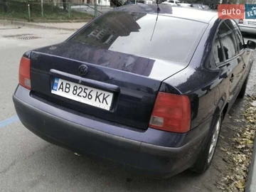 Авто Volkswagen Passat 2000 № 8460329