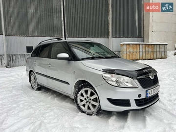 Авто Skoda Fabia 2011 № 8460393