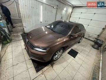 Авто Volkswagen Jetta 2017 № 8460597