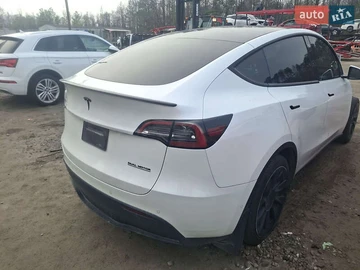 Авто Tesla Model Y 2021 № 8460645