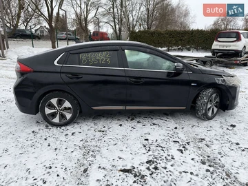 Авто Hyundai Ioniq 2018 № 8461000