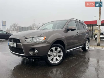 Авто Mitsubishi Outlander 2012 № 8461116