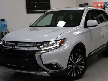 Авто Mitsubishi Outlander 2018 № 8461297